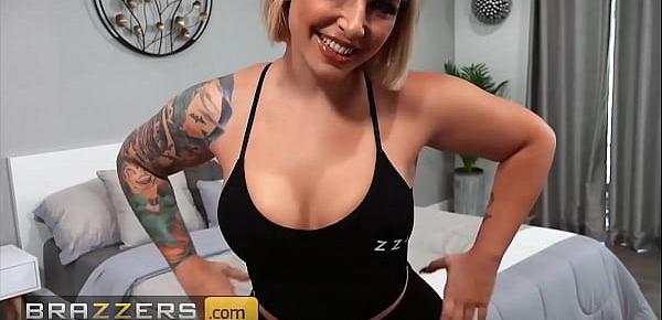  Blonde Goddess (Ivy Lebelle) Fills Her Bubble Butt With A BBC Takes His Cum On Her Face - Brazzers